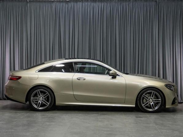 Mercedes-Benz E-Класс V (W213 S213 C238) с пробегом 2017 года, цена 4 549 000 рублей, 90132 км, купе-хардтоп, Автокод Объявления