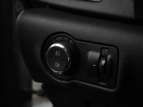 Opel Astra J Рестайлинг с пробегом 2012 года, цена 799 000 рублей, 228733 км, хэтчбек, Автокод Объявления