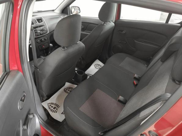 Renault Sandero II Рестайлинг с пробегом 2018 года, цена 1 067 300 рублей, 87225 км, хэтчбек, Автокод Объявления