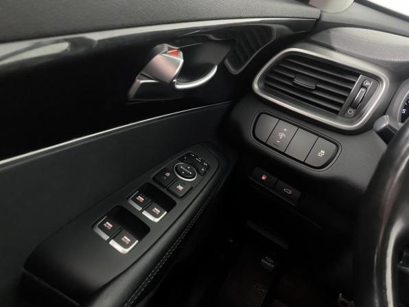 Kia Sorento III Prime с пробегом 2015 года, цена 2 049 000 рублей, 218748 км, внедорожник, Автокод Объявления