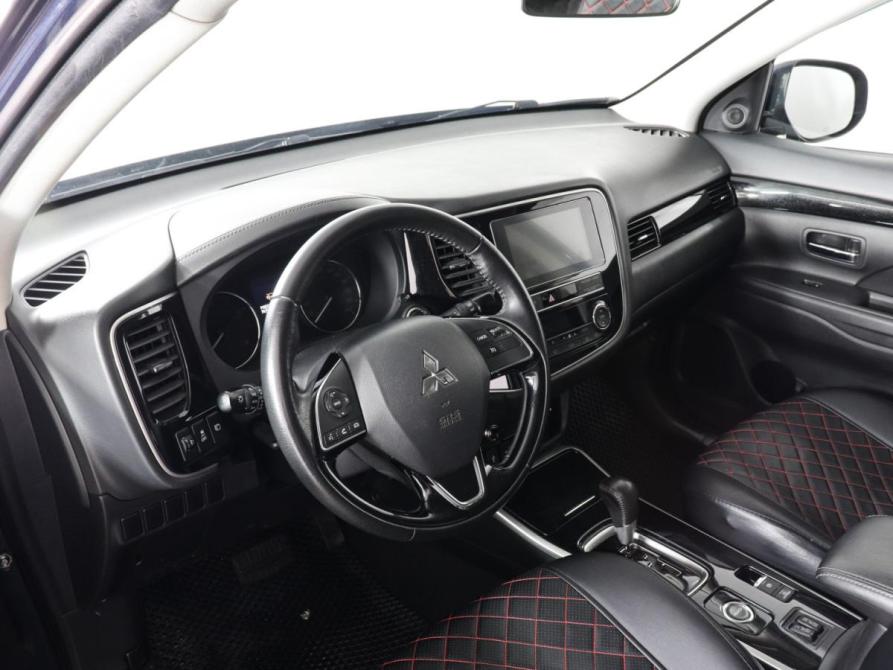 Mitsubishi Outlander III Рестайлинг 3 Химки  - изображение 9