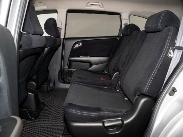 Honda Stream II с пробегом 2007 года, цена 1 040 500 рублей, 80054 км, компактвэн, Автокод Объявления