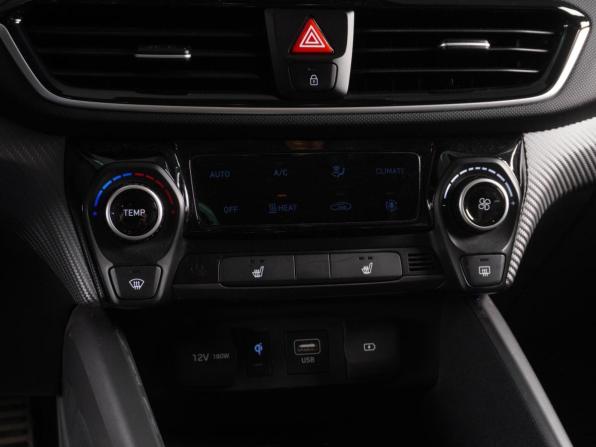 Hyundai Lafesta I с пробегом 2020 года, цена 2 159 000 рублей, 20034 км, седан, Автокод Объявления