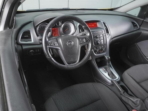 Opel Astra J Рестайлинг с пробегом 2014 года, цена 850 000 рублей, 239618 км, хэтчбек, Автокод Объявления