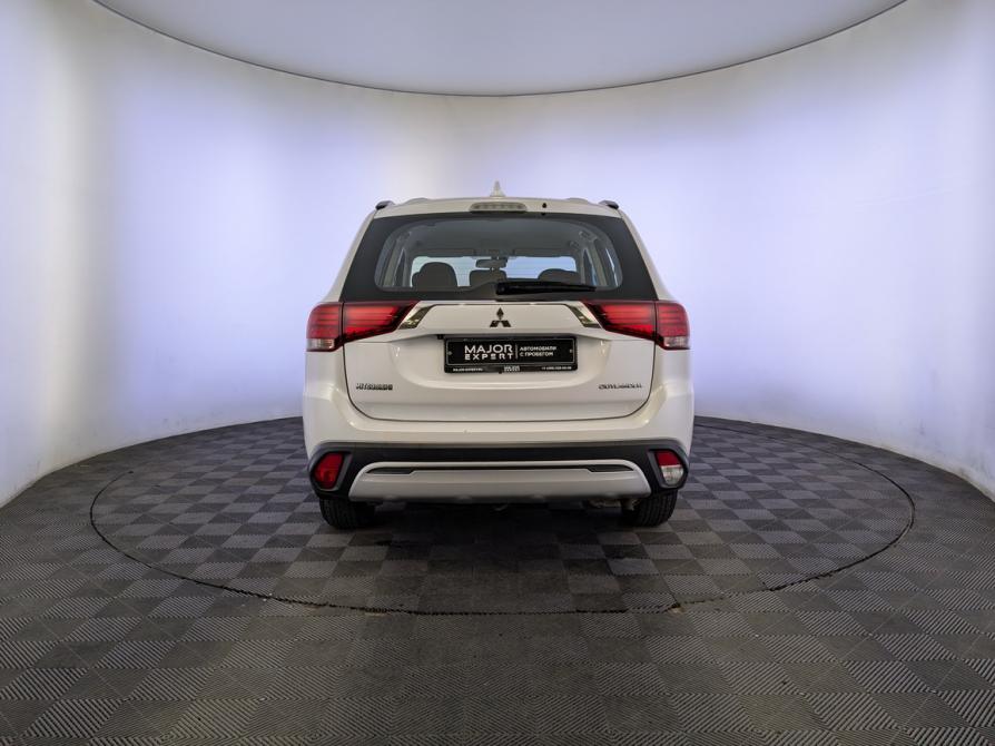 Mitsubishi Outlander III Рестайлинг 3 Москва  - изображение 6