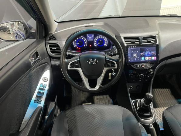 Hyundai Solaris I с пробегом 2012 года, цена 800 000 рублей, 131682 км, седан, Автокод Объявления