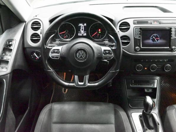 Volkswagen Tiguan I Рестайлинг с пробегом 2016 года, цена 1 390 000 рублей, 214052 км, внедорожник, Автокод Объявления