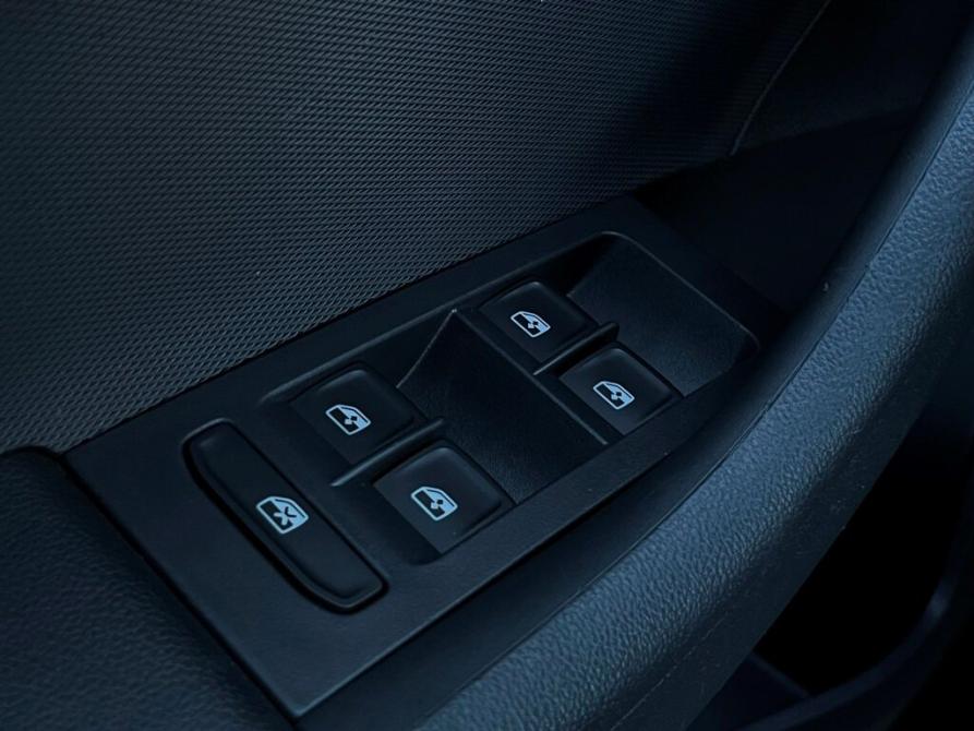 Volkswagen Polo VI Санкт-Петербург  - изображение 19