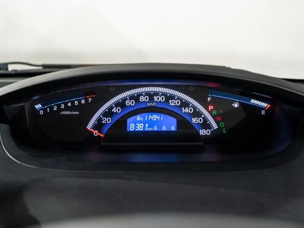 Honda Freed I Рестайлинг с пробегом 2012 года, цена 925 000 рублей, 114941 км, компактвэн, Автокод Объявления