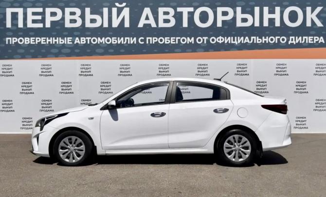 Kia Rio IV Рестайлинг с пробегом 2021 года, цена 1 249 000 рублей, 109247 км, седан, Автокод Объявления