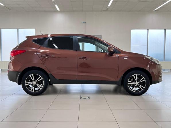 Hyundai ix35 I Рестайлинг с пробегом 2013 года, цена 1 290 000 рублей, 181463 км, внедорожник, Автокод Объявления
