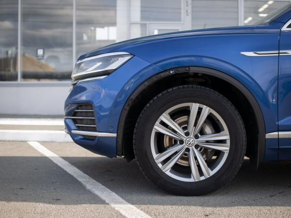 Volkswagen Touareg III с пробегом 2019 года, цена 3 900 000 рублей, 377882 км, внедорожник, Автокод Объявления