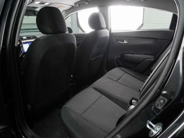 Kia Rio IV с пробегом 2017 года, цена 1 299 000 рублей, 165889 км, седан, Автокод Объявления