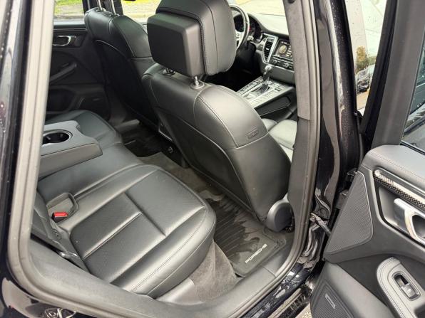 Porsche Macan I с пробегом 2014 года, цена 2 899 000 рублей, 100750 км, внедорожник, Автокод Объявления