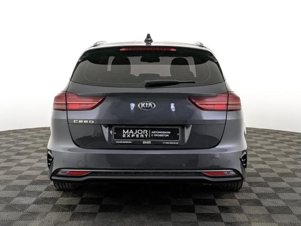 Kia Ceed III с пробегом 2019 года, цена 1 695 000 рублей, 108871 км, универсал, Автокод Объявления