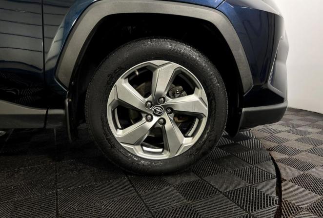 Toyota RAV4 V (XA50) с пробегом 2020 года, цена 3 100 000 рублей, 136841 км, внедорожник, Автокод Объявления