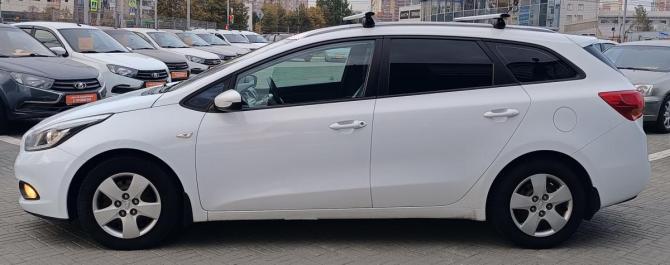 Kia Ceed II с пробегом 2014 года, цена 1 030 000 рублей, 156000 км, универсал, Автокод Объявления