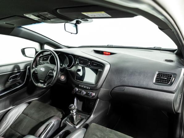 Kia Ceed GT I с пробегом 2014 года, цена 1 100 000 рублей, 182230 км, хэтчбек, Автокод Объявления