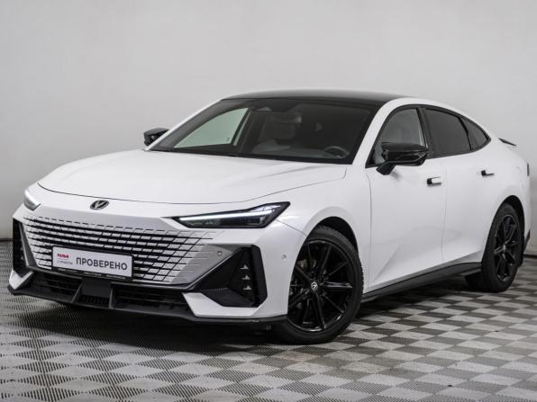 Changan UNI-V I с пробегом 2023 года, цена 2 150 000 рублей, 60110 км, лифтбек, Автокод Объявления