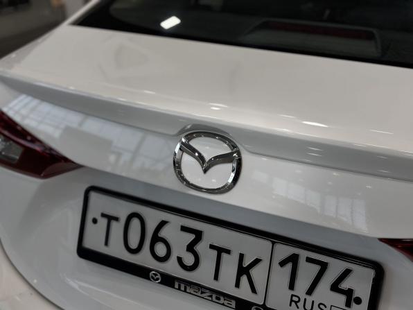 Mazda 3 III (BM) с пробегом 2014 года, цена 1 295 000 рублей, 179000 км, седан, Автокод Объявления