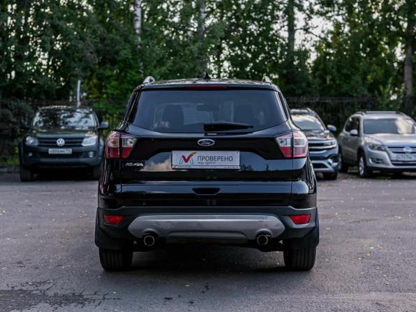 Ford Kuga II Рестайлинг с пробегом 2017 года, цена 1 518 000 рублей, 124360 км, внедорожник, Автокод Объявления