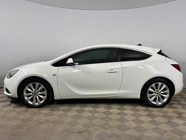 Opel Astra J Рестайлинг с пробегом 2012 года, цена 860 000 рублей, 177717 км, хэтчбек, Автокод Объявления