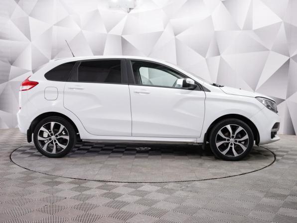 Lada (ВАЗ) XRAY I с пробегом 2017 года, цена 796 000 рублей, 90000 км, хэтчбек, Автокод Объявления
