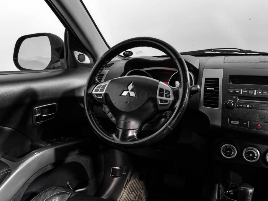 Mitsubishi Outlander II Санкт-Петербург  - изображение 18