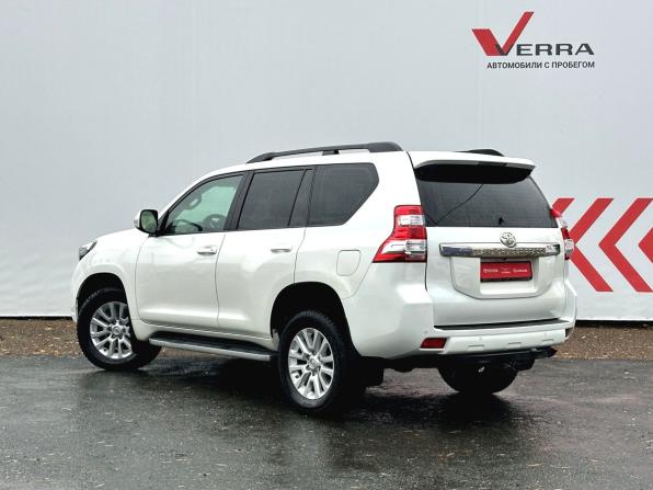 Toyota Land Cruiser Prado 150 Series Рестайлинг 1 с пробегом 2015 года, цена 3 580 000 рублей, 227854 км, внедорожник, Автокод Объявления