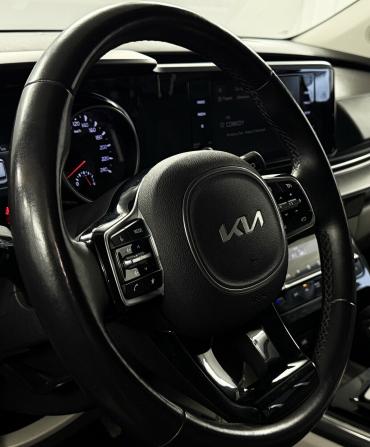 Kia Carnival IV с пробегом 2022 года, цена 4 255 000 рублей, 91874 км, минивэн, Автокод Объявления