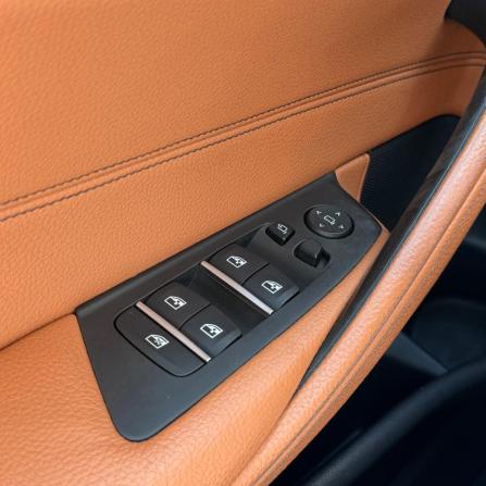 BMW 5 серии VII (G30/G31/G38) с пробегом 2017 года, цена 2 900 000 рублей, 144197 км, седан, Автокод Объявления