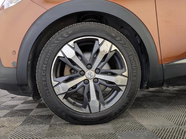 Peugeot 3008 II с пробегом 2017 года, цена 1 650 000 рублей, 100354 км, внедорожник, Автокод Объявления
