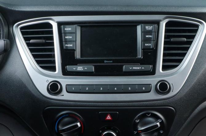 Hyundai Solaris II Рестайлинг с пробегом 2022 года, цена 1 699 000 рублей, 25208 км, седан, Автокод Объявления