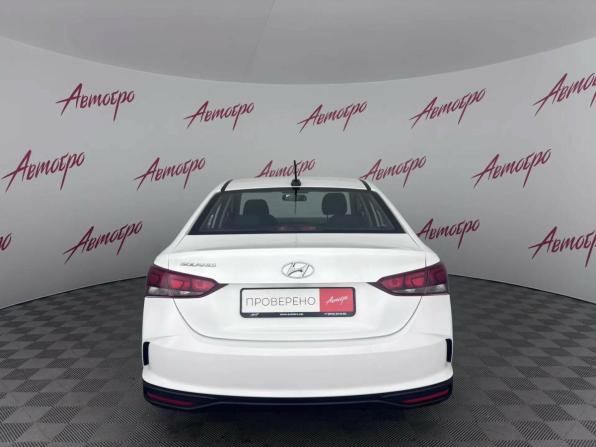 Hyundai Solaris II Рестайлинг с пробегом 2021 года, цена 1 250 000 рублей, 114569 км, седан, Автокод Объявления