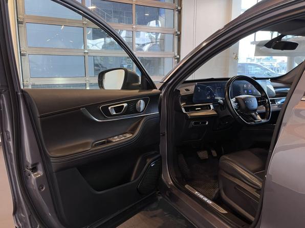 Chery Tiggo 7 Pro Max I Рестайлинг с пробегом 2024 года, цена 2 195 000 рублей, 51649 км, внедорожник, Автокод Объявления