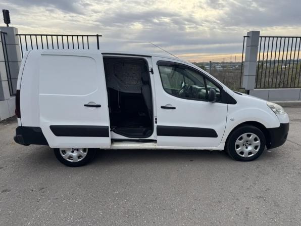 Peugeot Partner II с пробегом 2012 года, цена 455 000 рублей, 243734 км, фургон, Автокод Объявления