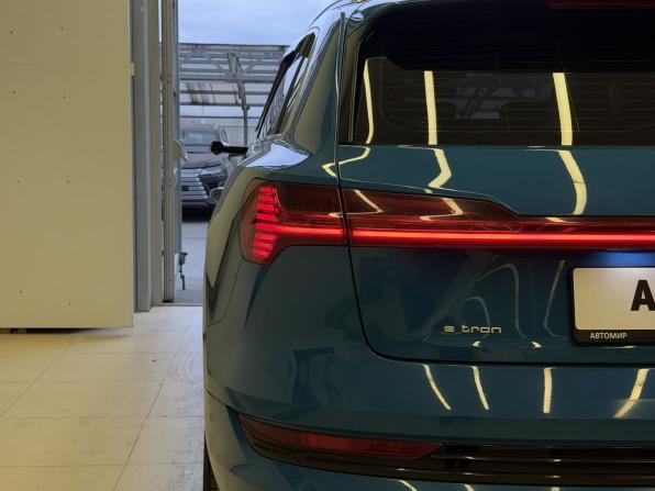 Audi e-tron I с пробегом 2020 года, цена 4 450 000 рублей, 55000 км, внедорожник, Автокод Объявления