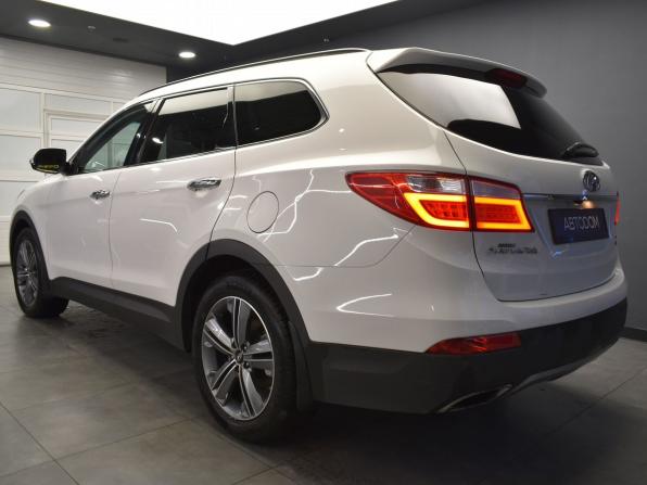 Hyundai Santa Fe III с пробегом 2015 года, цена 2 090 000 рублей, 246997 км, внедорожник, Автокод Объявления