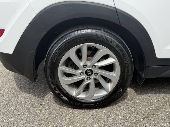 Hyundai Tucson III с пробегом 2018 года, цена 1 899 000 рублей, 176251 км, внедорожник, Автокод Объявления