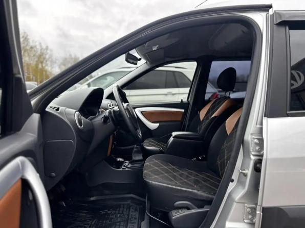 Lada (ВАЗ) Largus I с пробегом 2017 года, цена 930 000 рублей, 112218 км, универсал, Автокод Объявления