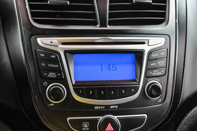 Hyundai Solaris I с пробегом 2014 года, цена 749 000 рублей, 130419 км, хэтчбек, Автокод Объявления