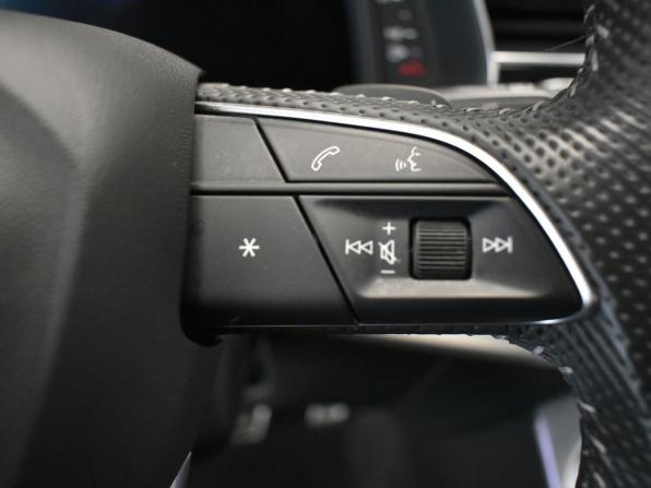 Audi Q8 I (4M) с пробегом 2020 года, цена 6 699 000 рублей, 94820 км, внедорожник, Автокод Объявления