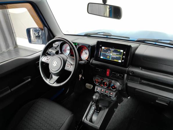 Suzuki Jimny IV с пробегом 2020 года, цена 2 399 000 рублей, 105583 км, внедорожник, Автокод Объявления