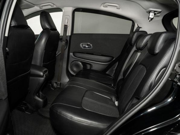 Honda Vezel I с пробегом 2018 года, цена 1 740 500 рублей, 100133 км, внедорожник, Автокод Объявления