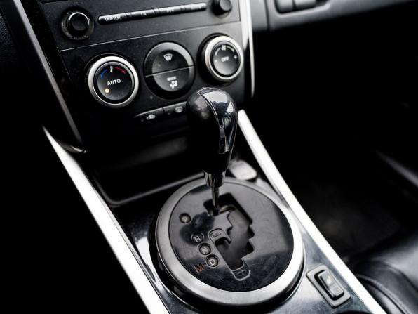 Mazda CX-7 I Рестайлинг с пробегом 2010 года, цена 999 000 рублей, 198351 км, внедорожник, Автокод Объявления