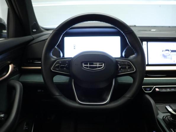 Geely Monjaro I с пробегом 2023 года, цена 3 249 000 рублей, 35830 км, внедорожник, Автокод Объявления