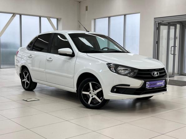 Lada (ВАЗ) Granta I Рестайлинг с пробегом 2020 года, цена 700 000 рублей, 117946 км, седан, Автокод Объявления