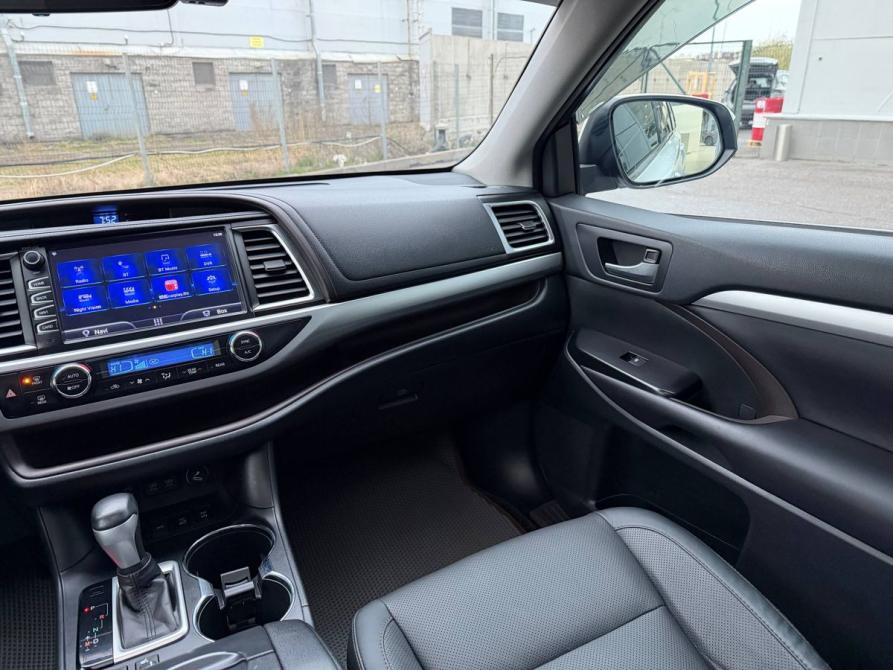 Toyota Highlander III (XU50) Рестайлинг Санкт-Петербург  - изображение 9