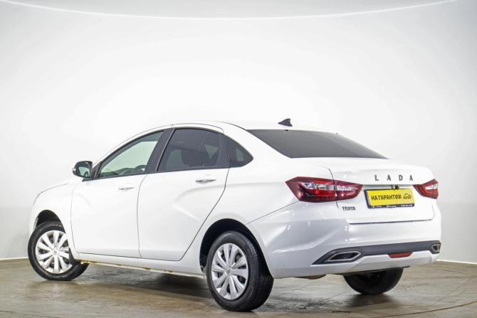Lada (ВАЗ) Vesta I Рестайлинг (NG) с пробегом 2023 года, цена 1 349 000 рублей, 58500 км, седан, Автокод Объявления