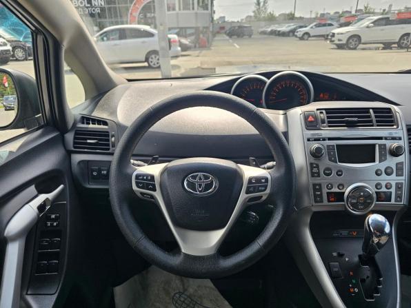 Toyota Verso I с пробегом 2010 года, цена 1 196 000 рублей, 213404 км, компактвэн, Автокод Объявления